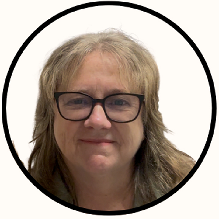 Lori Lindsley headshot